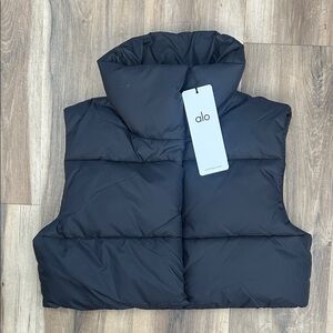 ALO Yoga Black Quilted Puff Vest